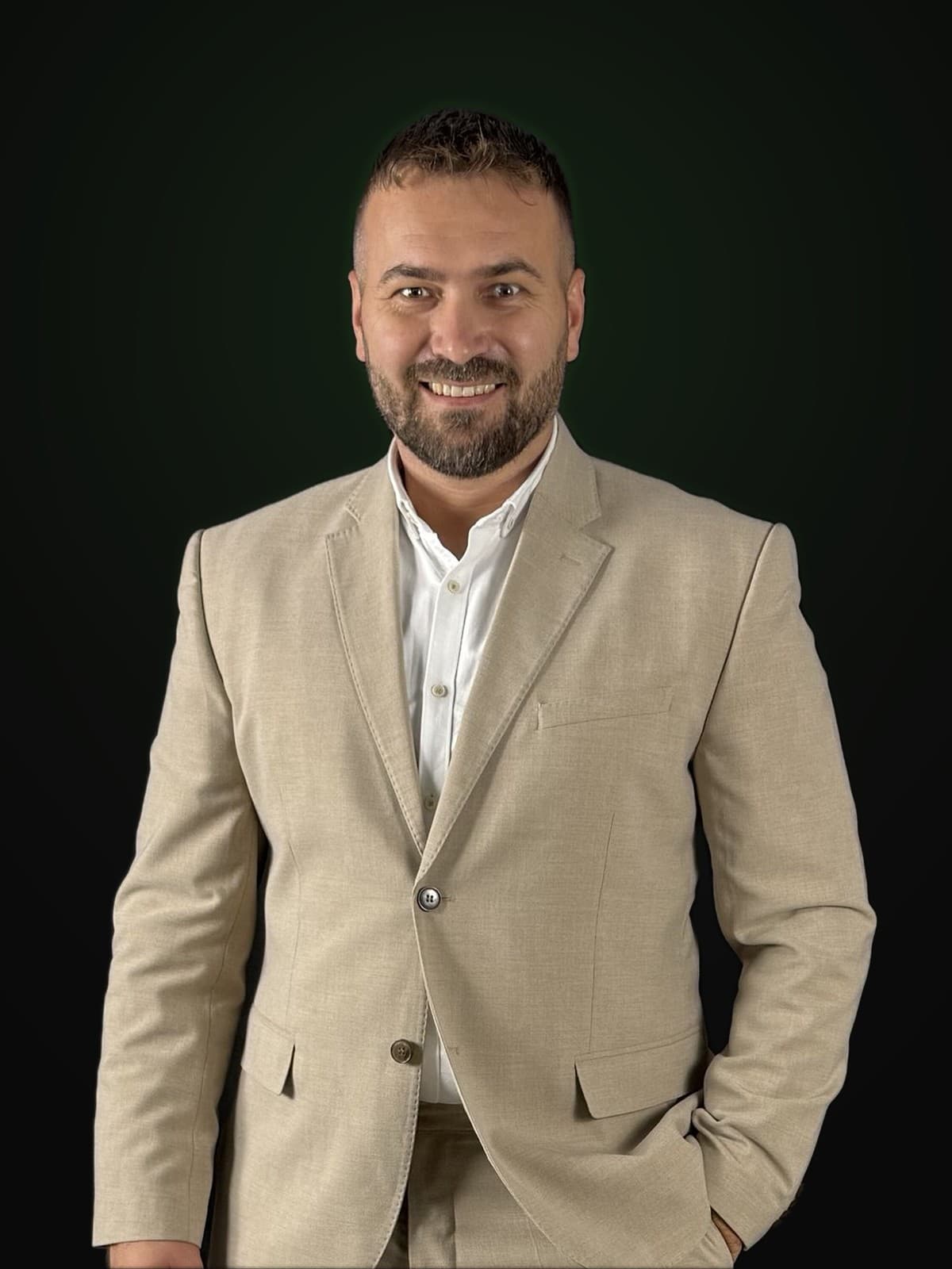 Faruk Becirovic, Gründer von Digitalgeschick